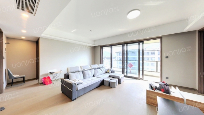 前山澜庭B区二手房实景图