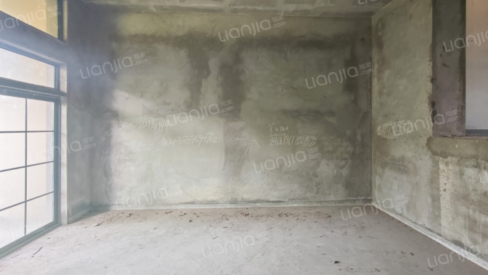 绿地翠谷三期二手房实景图