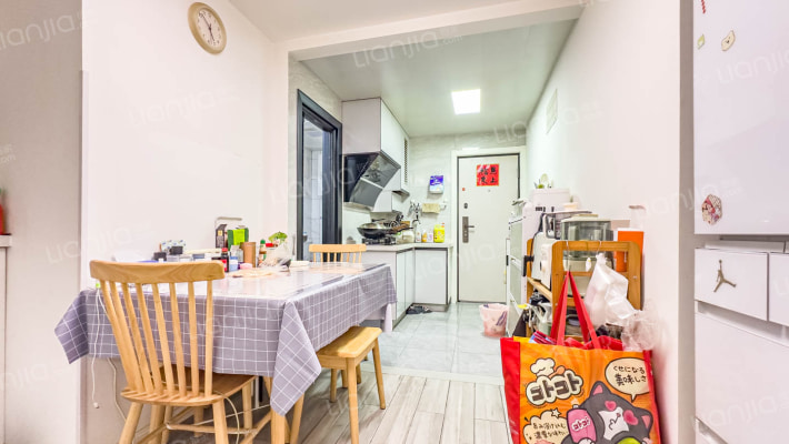 龙山新村二手房实景图