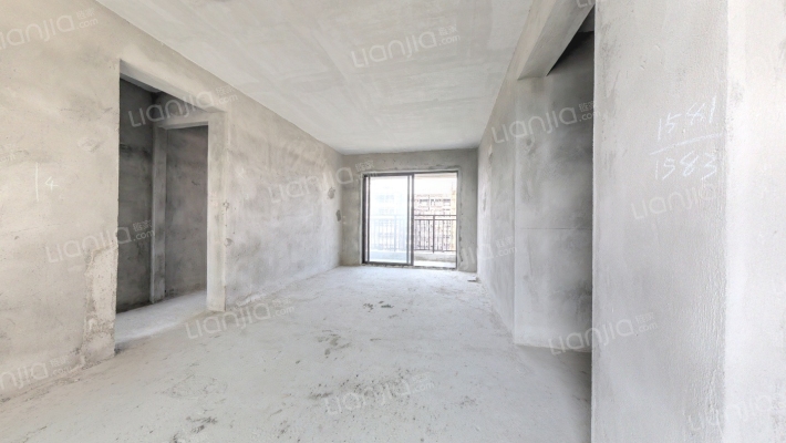 方直·珑湖湾二手房实景图