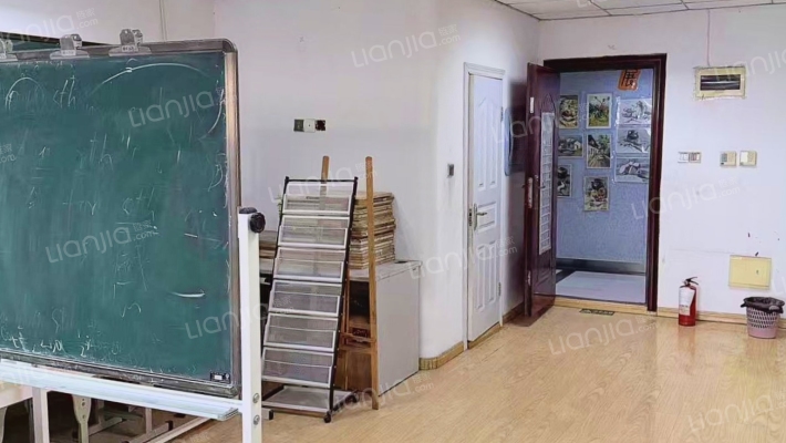 锋尚文创中心二手房实景图