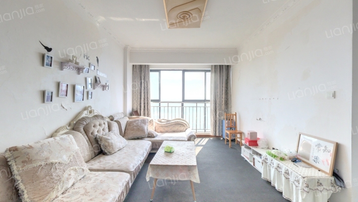 壹中心二手房实景图