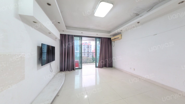 水晶之城四期二手房实景图