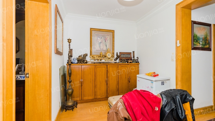 长峰小区二手房实景图