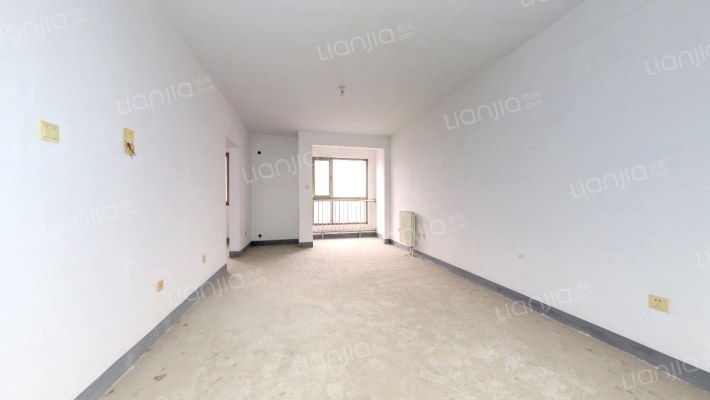 紫贵御园二手房实景图