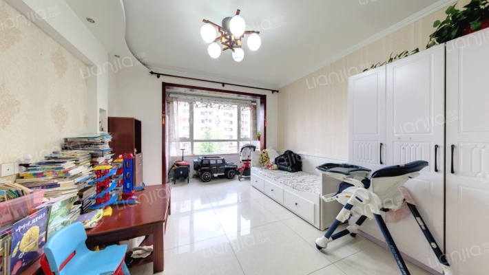 新兴家园二手房实景图