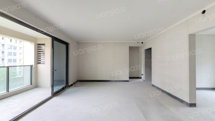 龙湖焕城林屿二手房实景图