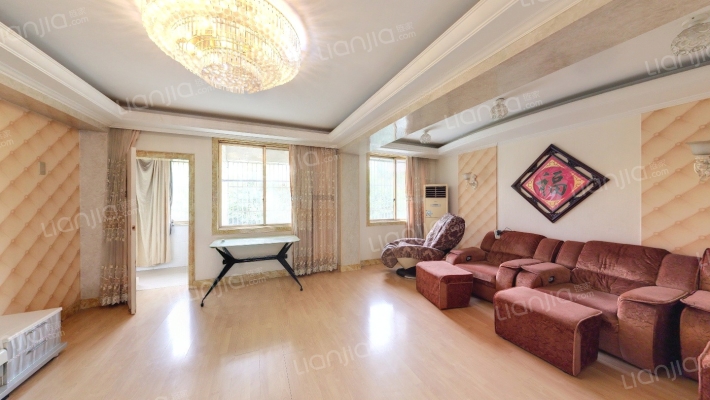 米兰花苑二手房实景图