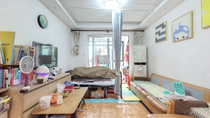 保亿风景蝶院观园二手房实景图