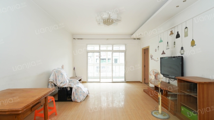 后街金座小区二手房实景图