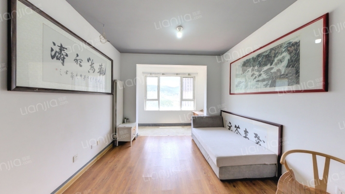 三盛国际公园二手房实景图