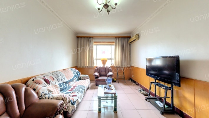 少管所宿舍二手房实景图