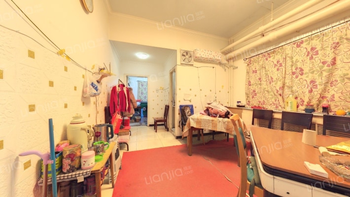 建功南里二手房实景图