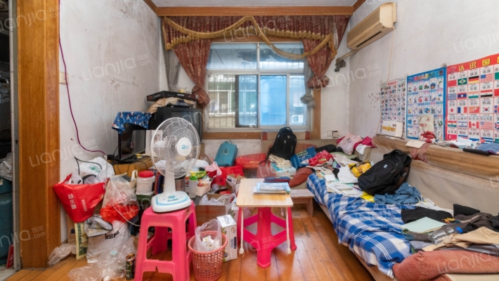 江西省机械施工公司宿舍二手房实景图