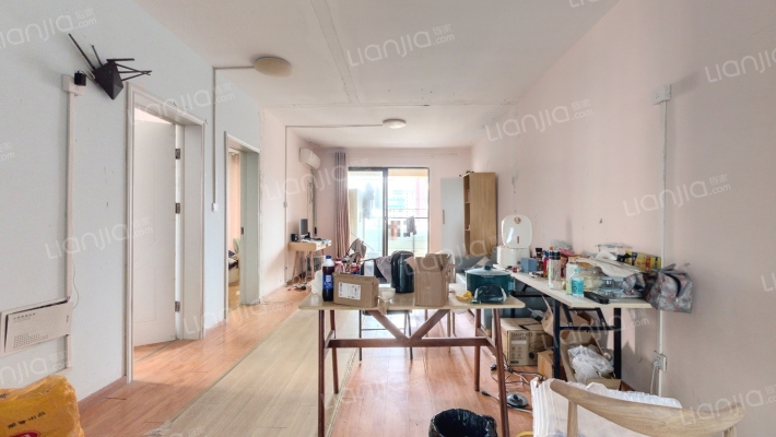 四里河畔A区二手房实景图