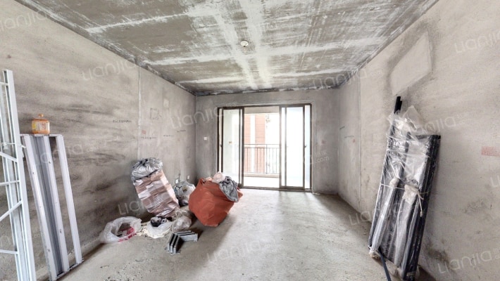 世锦家和院二手房实景图