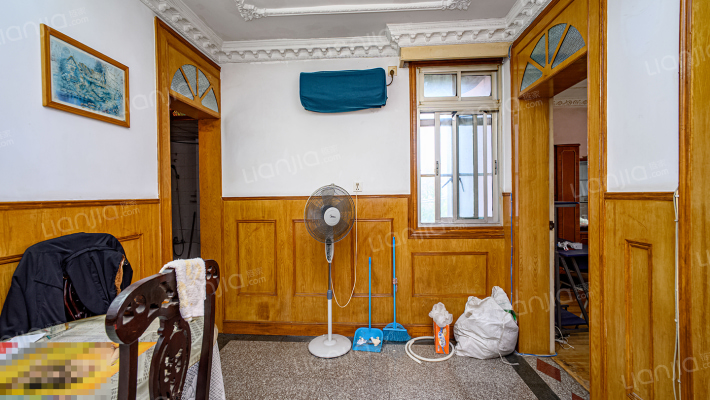 东一小区二手房实景图