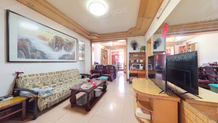 雁塔教育丁白小区二手房实景图