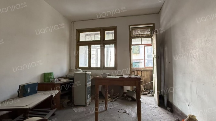 贵州省煤田地质局一一三队小区二手房实景图