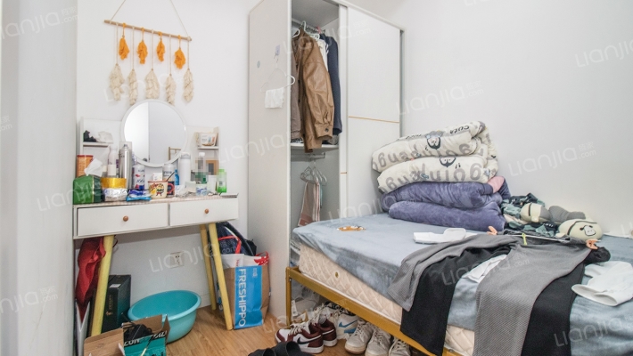 罗山三村二手房实景图