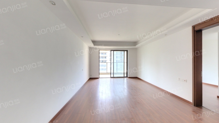 新力帝泊湾二手房实景图