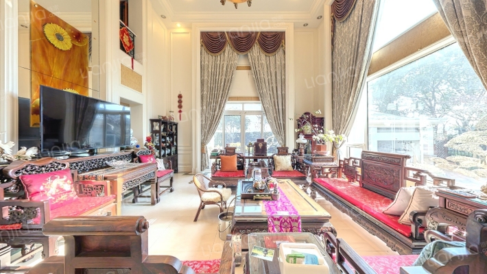 汤臣高尔夫(别墅)二手房实景图