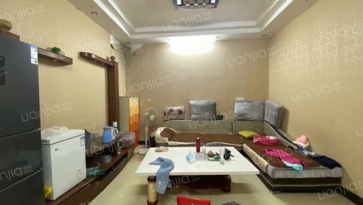 文兴路二手房实景图