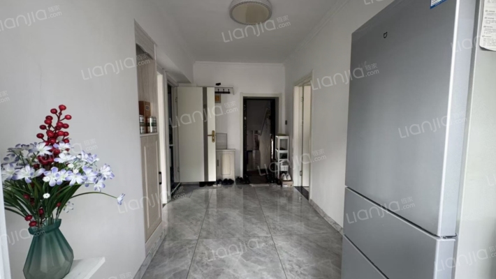 糖厂小区家属楼二手房实景图