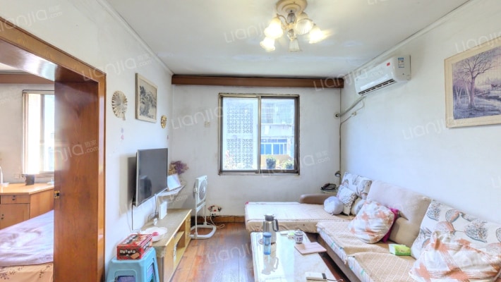 解放路一段89号二手房实景图