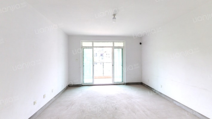 旭日华庭二手房实景图