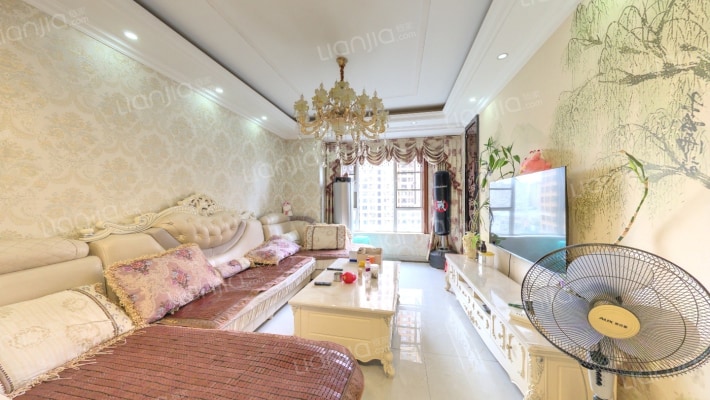 蓝光花满庭二期二手房实景图