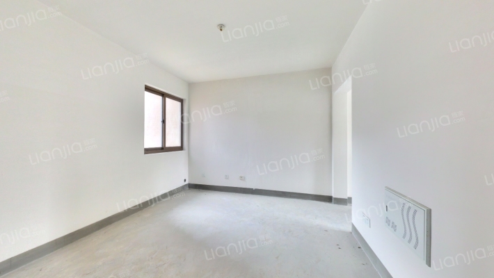 佘北家园瑞兰苑二手房实景图