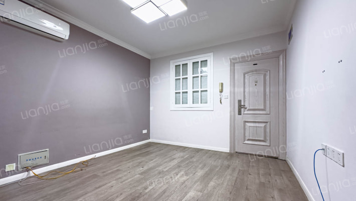 南山大楼二手房实景图