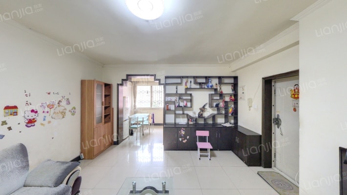 天然居二手房实景图