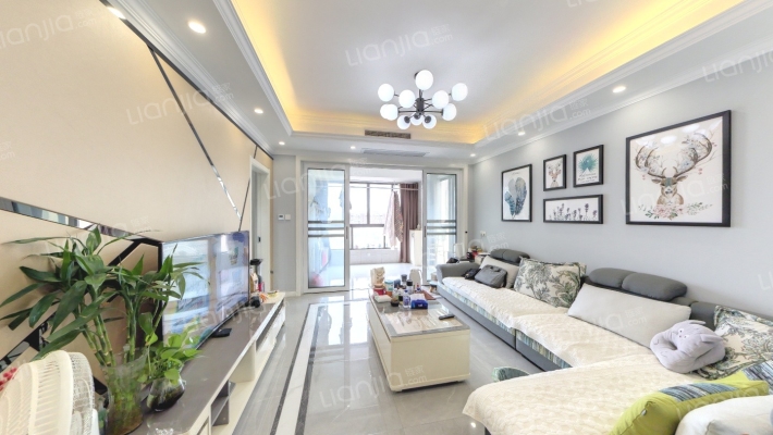 万博玖珑湾二手房实景图