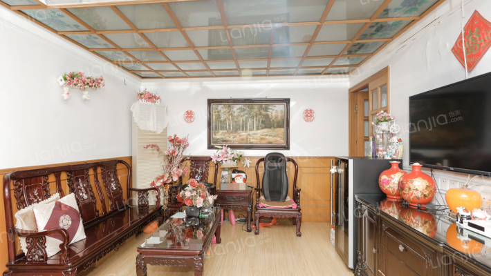 南华苑二手房实景图