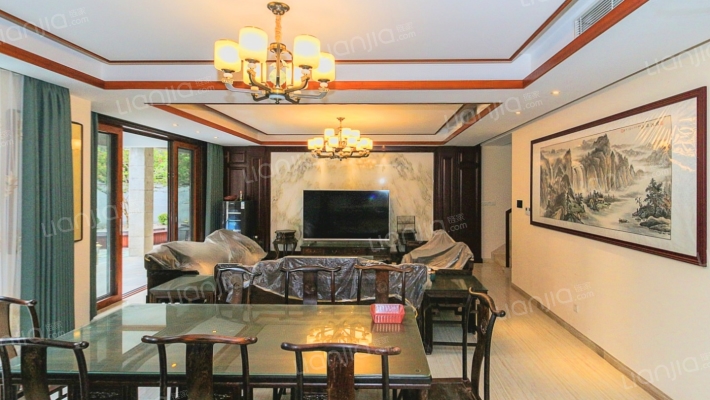 亚龙湾·龙溪悦墅二手房实景图