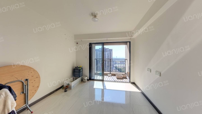 万科城市花园二手房实景图