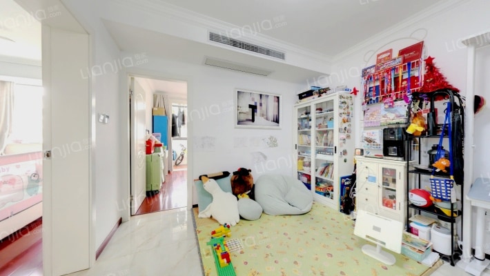 银和家园二手房实景图