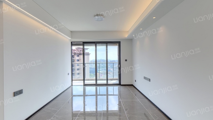 中海丽湾尚宸二手房实景图