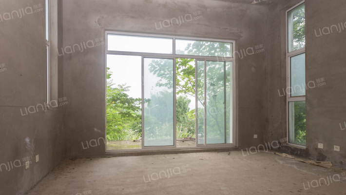 中国边城二手房实景图