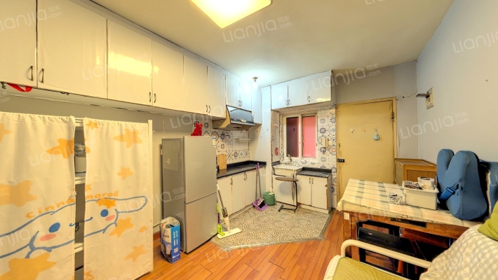 惠民苑小区二手房实景图