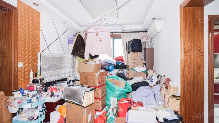 荻泾苑二手房实景图