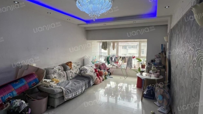 地质嘉园二手房实景图