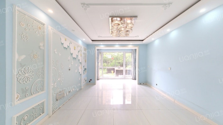 三盛颐景蓝湾二手房实景图