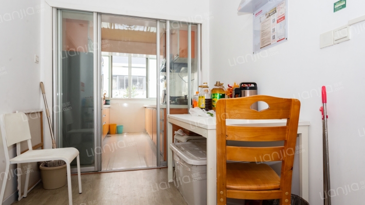 航天新苑二手房实景图