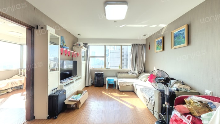 加福广场华尔登府邸二手房实景图