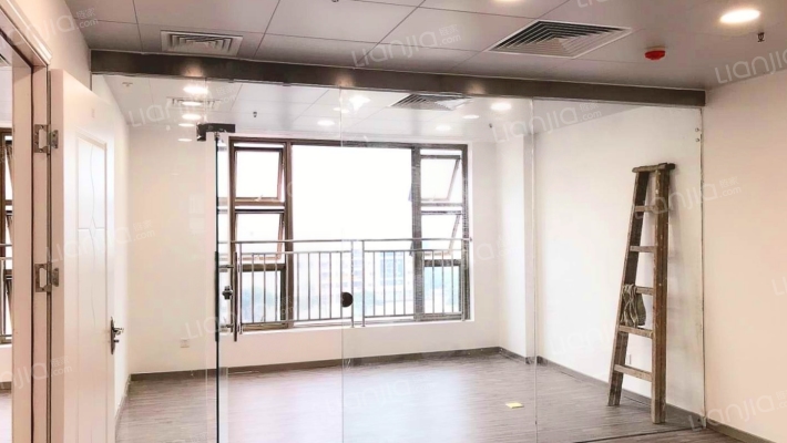 中仪国际二手房实景图