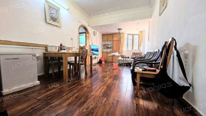 泰安楼二手房实景图