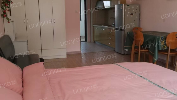 苏宁环球名都汇二手房实景图